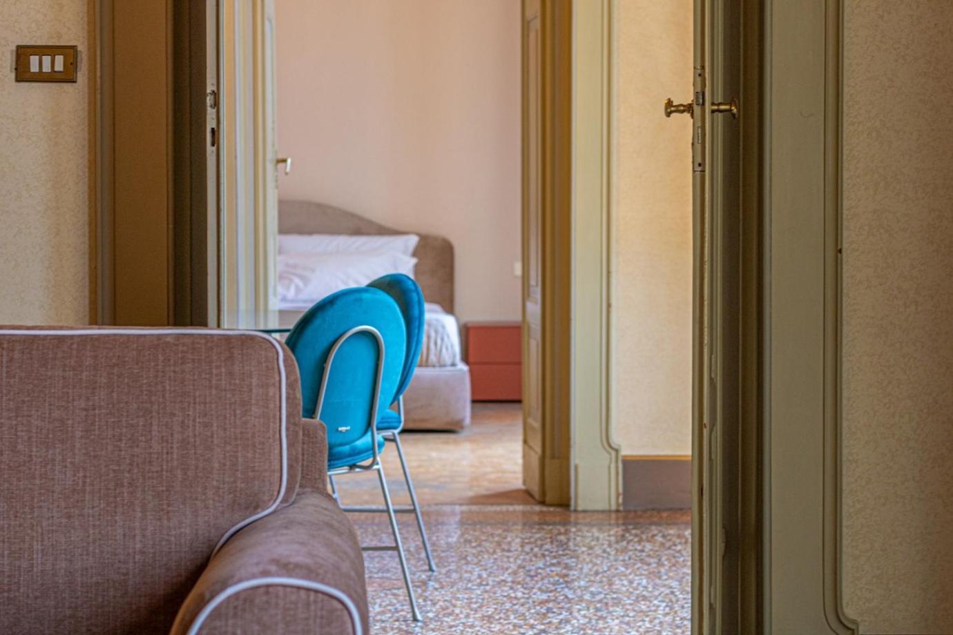 בולוניה Casa Hygiea In Canton De' Fiori מראה חיצוני תמונה